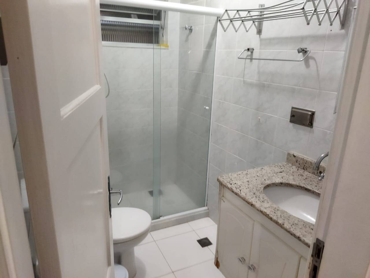 Apartamento à venda e aluguel com 1 quarto, 30m² - Foto 11