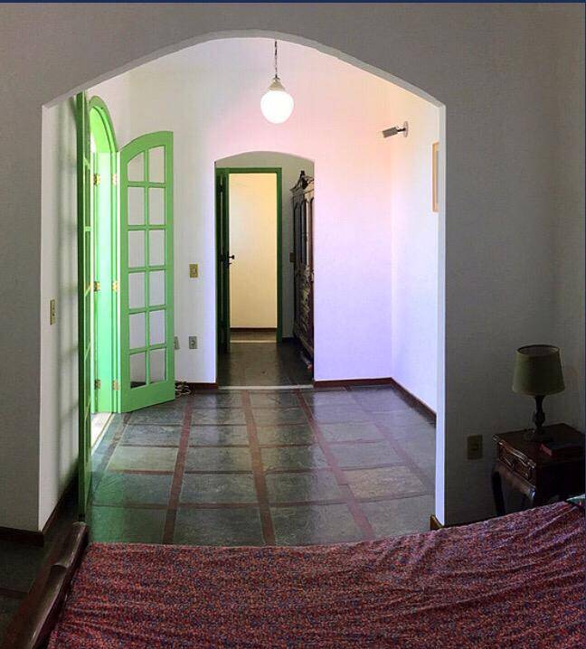 Casa à venda com 4 quartos, 100m² - Foto 5