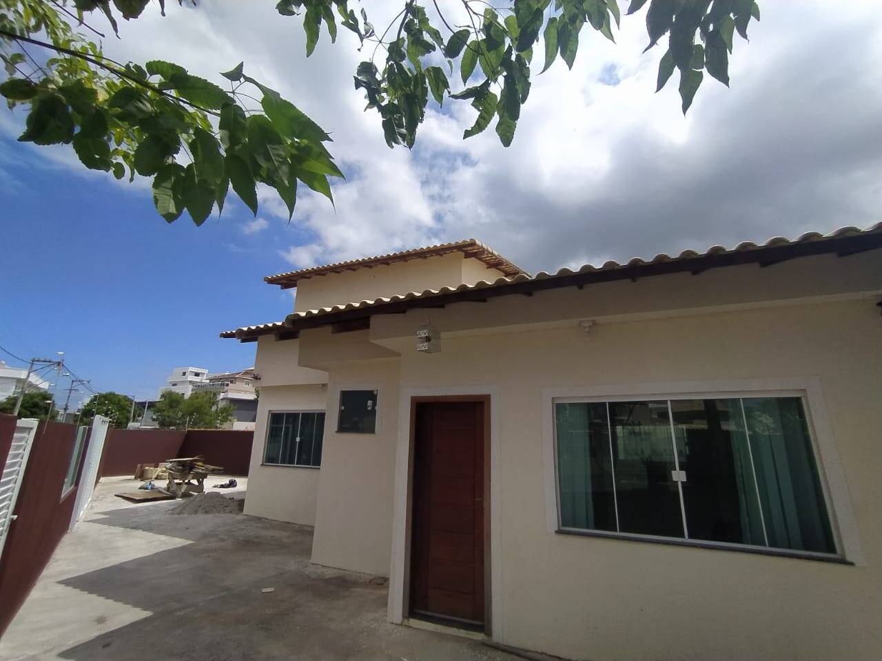 Casa à venda com 2 quartos, 97m² - Foto 2
